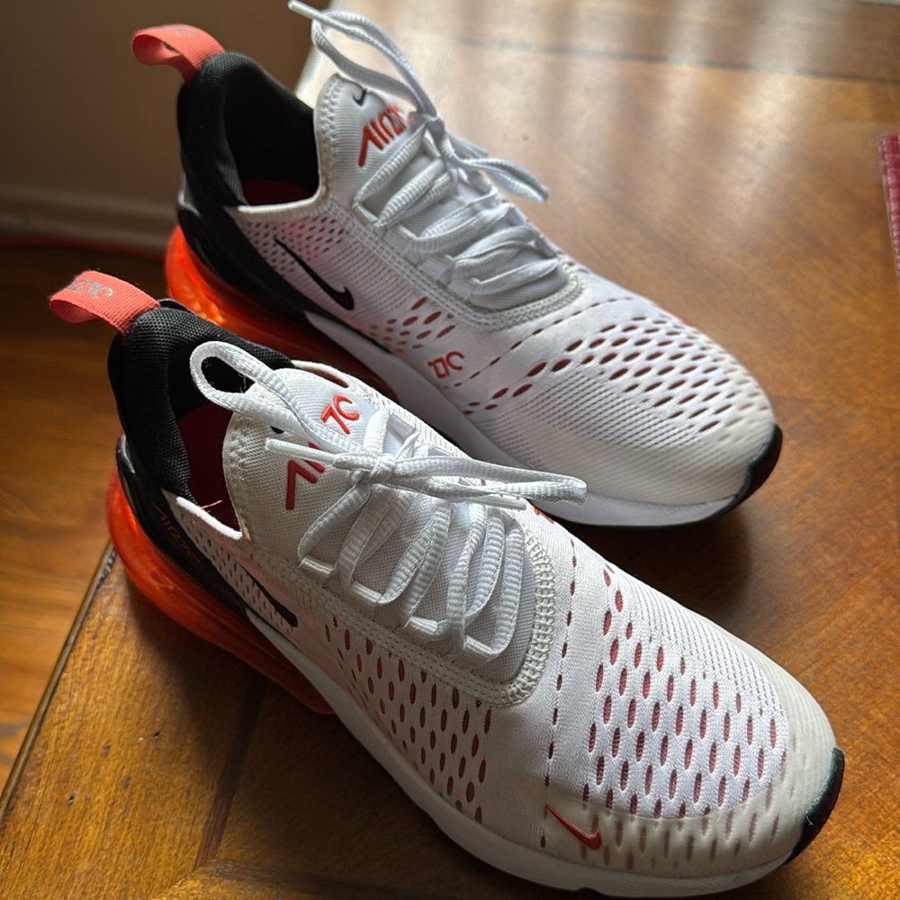 Nike Air Max 270